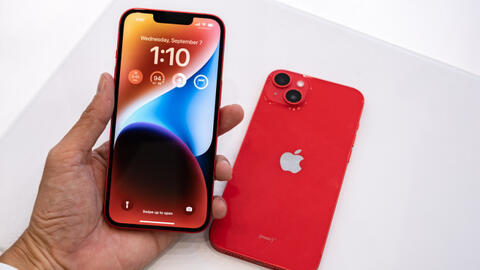 Lộ diện iPhone giá 10 triệu đồng: Mạnh như iPhone 15, ngoại hình vừa sang vừa xịn!