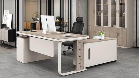 Những điều kiêng kỵ nên tránh khi bố trí bàn làm việc cho 'sếp'