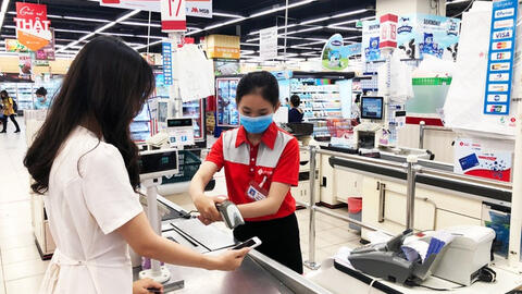 Đưa việc thanh toán không dùng tiền mặt thành thói quen của người dân
