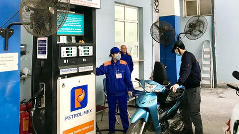 Giá xăng, dầu giữ nguyên trong kỳ điều chỉnh cuối năm