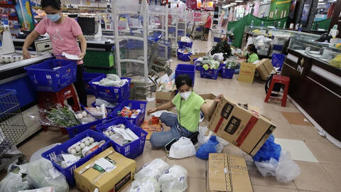 TPHCM: Phường An Phú "đi chợ hộ" bị "bom" 100 đơn hàng