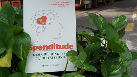 Đọc sách Spenditude – Làm chủ đồng tiền, tự do tài chính
