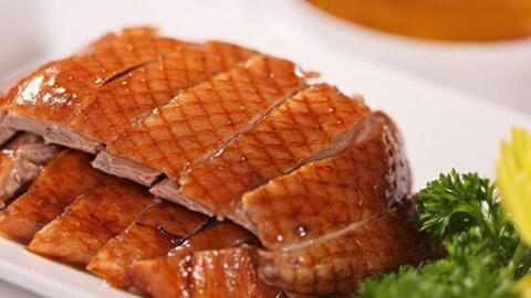 Thơm hương núi rừng trong món vịt quay 7 vị Cao Bằng