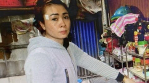 Chủ quán bánh xèo bạo hành nhân viên có thể bị phạt tù từ 1 đến 3 năm
