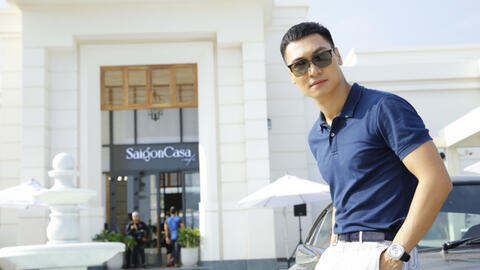 Mạnh Trường chọn second home biển để gia đình 'đổi gió'