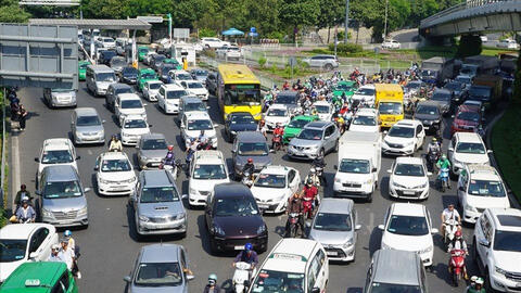 Nguy cơ ùn tắc giao thông khu vực sân bay Tân Sơn Nhất dịp tết