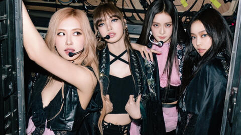 BLACKPINK vượt qua các đối thủ nặng kí, là nhóm nhạc nữ đầu tiên sau 24 năm lập được kì tích này tại VMAs!