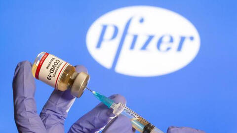 Hội đồng FDA chấp thuận vaccine COVID-19 do Pfizer phát triển