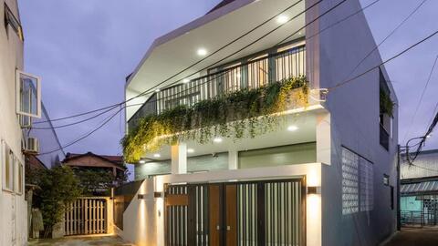 Giải pháp cho nhà thiếu sáng trong hẻm tại Đà Nẵng