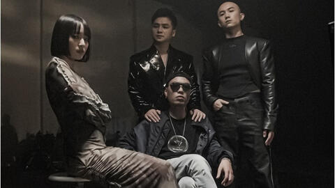 LK - HLV Rap Việt “bắt tay” với Vinny Vũ và Hà Anh trong MV "Cascadeur"