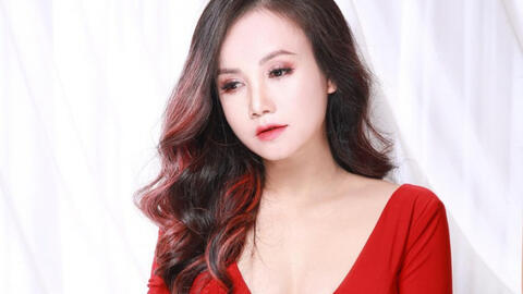 Diễn viên Hoàng Yến chia sẻ sau những đổ vỡ: 'Việc của tôi là đàn bà thì chỉ có nhỏ bé thôi'
