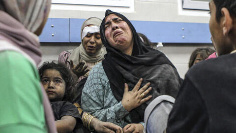 Bác sĩ hé lộ "cơn ác mộng" ở bệnh viện tại Gaza: Điều trị ngay tại sàn nhà và lấy nước ô nhiễm để ...khử trùng