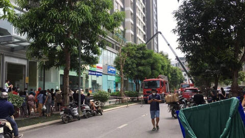 2 học sinh rơi lầu tử vong trong ngày tại cùng một chung cư ở Hà Nội