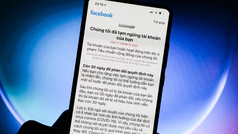 Hàng nghìn tài khoản Facebook của người Việt bị khóa vì chia sẻ video khiêu dâm