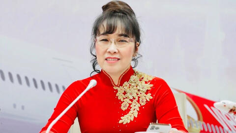 Soi kết quả kinh doanh của 10 “nữ tướng” trong nửa đầu năm 2023
