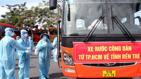 TP.HCM tổ chức đưa hàng trăm người Bến Tre về quê