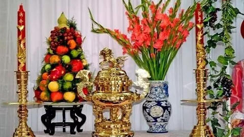 Bày thứ này trên bàn thờ không chỉ mang tội bất kính mà còn khiến tài lộc hao hụt, vận may suy giảm