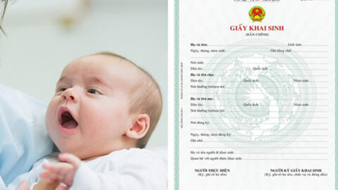 Con sinh ra khi bố mẹ ly hôn thì khai sinh như thế nào?
