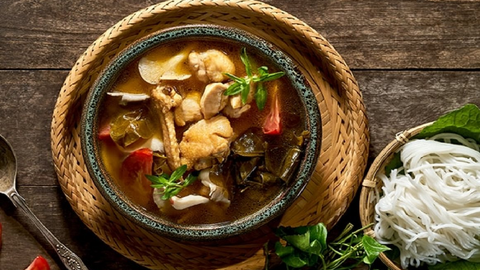 Món ngon mỗi ngày: Canh nấm gà lá giang