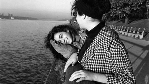 "Between Girls": Kí ức thanh xuân của những cô gái qua ảnh