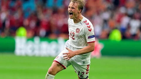 Vượt qua xứ Wales với tỉ số 4 - 0, Đan Mạch thẳng tiến vào tứ kết