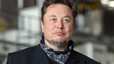 Tại sao nhiều người ghét giới siêu giàu, nhưng vẫn yêu Elon Musk và Bill Gates?