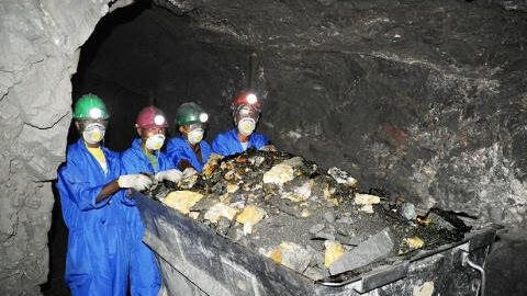 Dùng ‘đất hiếm’ để đấu với Mỹ, liệu Trung Quốc có giành chiến thắng?