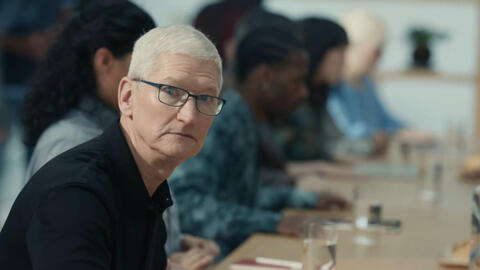 CEO Apple gây bất ngờ trong lần đầu làm diễn viên, fan còn đòi trao luôn giải Oscar