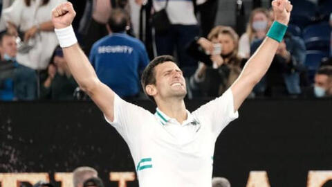 Novak Djokovic giành danh hiệu Australian Open thứ ba liên tiếp