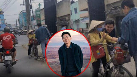 Travel Blogger Khoai Lang Thang bị “team qua đường” bắt gặp, một chi tiết khiến ai cũng thấy ấm lòng