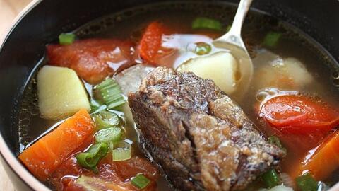 Món ngon mỗi ngày: Cách làm canh sườn nấu me chua cực ngon