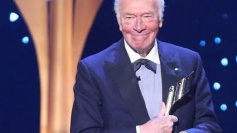 Tài tử gạo cội Christopher Plummer qua đời ở tuổi 91