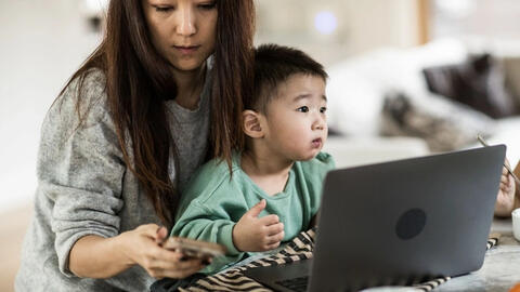 Chuyên gia: Cha mẹ nuôi dạy con có EQ cao không bao giờ sử dụng 3 câu nói này