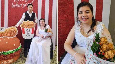 Làm đám cưới ngập gà KFC, cô dâu chú rể khiến dân mạng cười bò: Đến bó hoa cũng độc nhất!