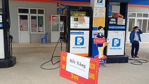 Nhà máy lọc hoá dầu Nghi Sơn giảm công suất, dấu hiệu các đơn vị găm hàng, tạo khan hiếm