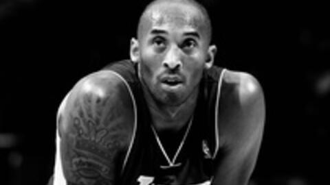 Huyền thoại bóng rổ Kobe Bryant và con gái qua đời