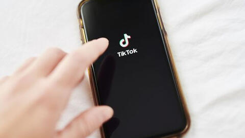 Mệt mỏi vì TikTok đề xuất nhiều video dán nhãn " Nội dung nhạy cảm", đây là cách khiến chúng biến mất vĩnh viễn