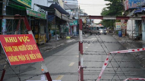 TP.HCM phong tỏa 5 công ty tại Q.11 do có liên quan đến một bệnh nhân COVID-19