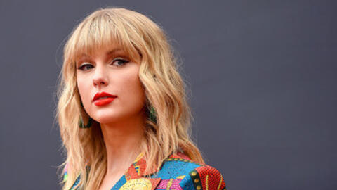 Cách Taylor Swift sử dụng khối tài sản triệu USD khác biệt so với các nghệ sĩ giàu có ở Hollywood