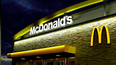 Hết sa thải CEO, McDonalds lại có nguy cơ bị kiện và mất 5 triệu đô