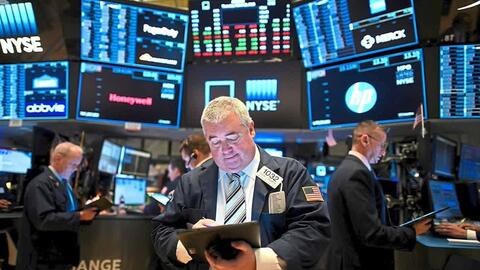Chứng khoán Mỹ đồng loạt đi lên, Dow Jones tăng hơn 500 điểm
