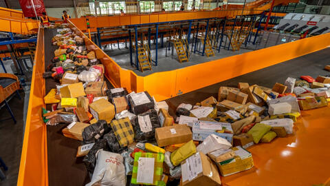 Tham vọng dẫn đầu mảng logistics, Giao Hàng Nhanh đầu tư 2 triệu đô vào hệ thống phân loại hàng tự động