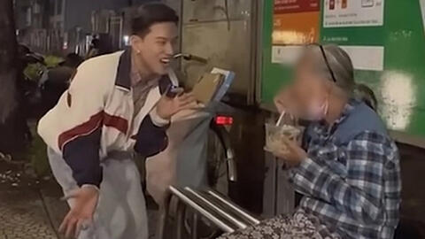 Cấm sóng, cấm diễn với những nghệ sĩ Việt vi phạm pháp luật