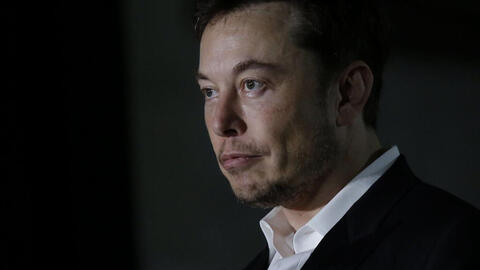 Elon Musk vận động hành lang cho Tesla và SpaceX như thế nào?