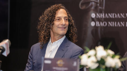"Huyền thoại" saxophone Kenny G tiết lộ kế hoạch ghé thăm phố cổ Hội An