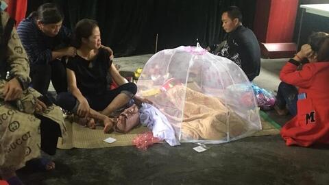 Mưa lớn kèm lũ quét cuốn trôi bé 3 tuổi ở Lào Cai