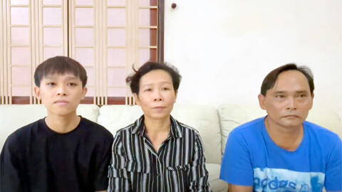 Hồ Văn Cường và cha mẹ lên tiếng về thông tin gia cảnh khó khăn phải đi "ở đợ"