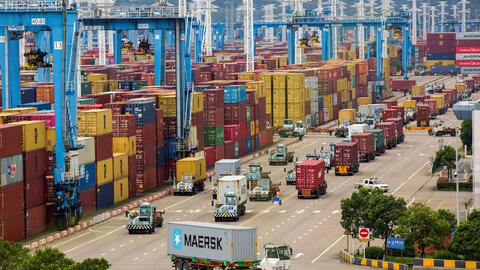 Tắc nghẽn nghiêm trọng tại cảng container hàng đầu Trung Quốc