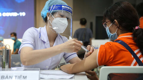 Chọn vaccine Covid-19 nào để tiêm cho trẻ?