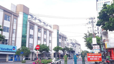 Nhân viên bar new Phương Đông thác loạn trong khu cách ly